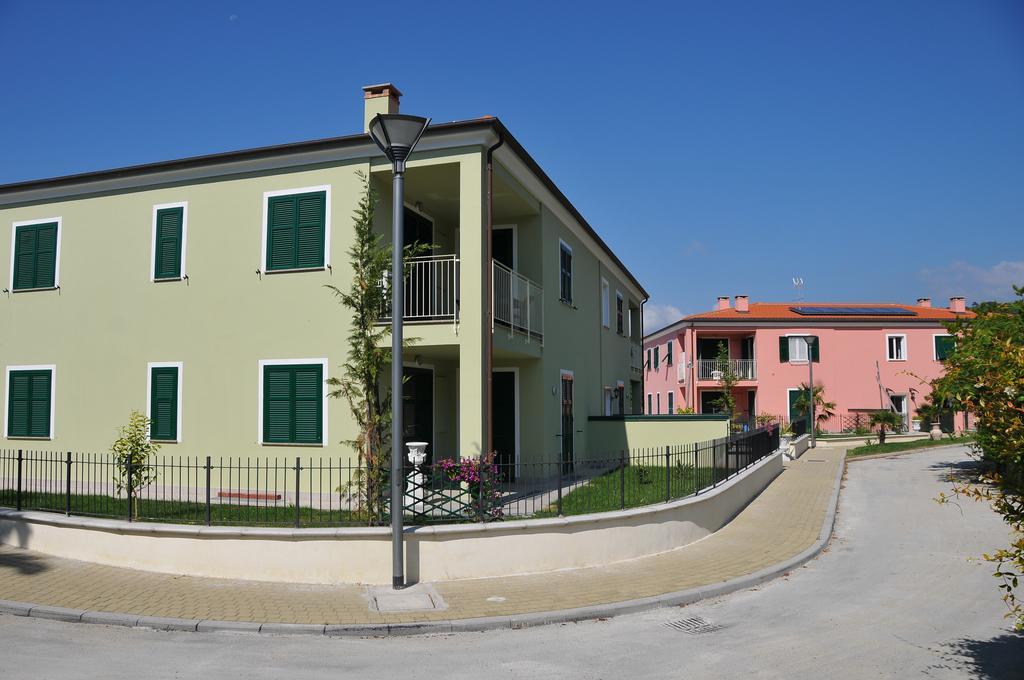 Villaggio La Piana チェルヴォ エクステリア 写真